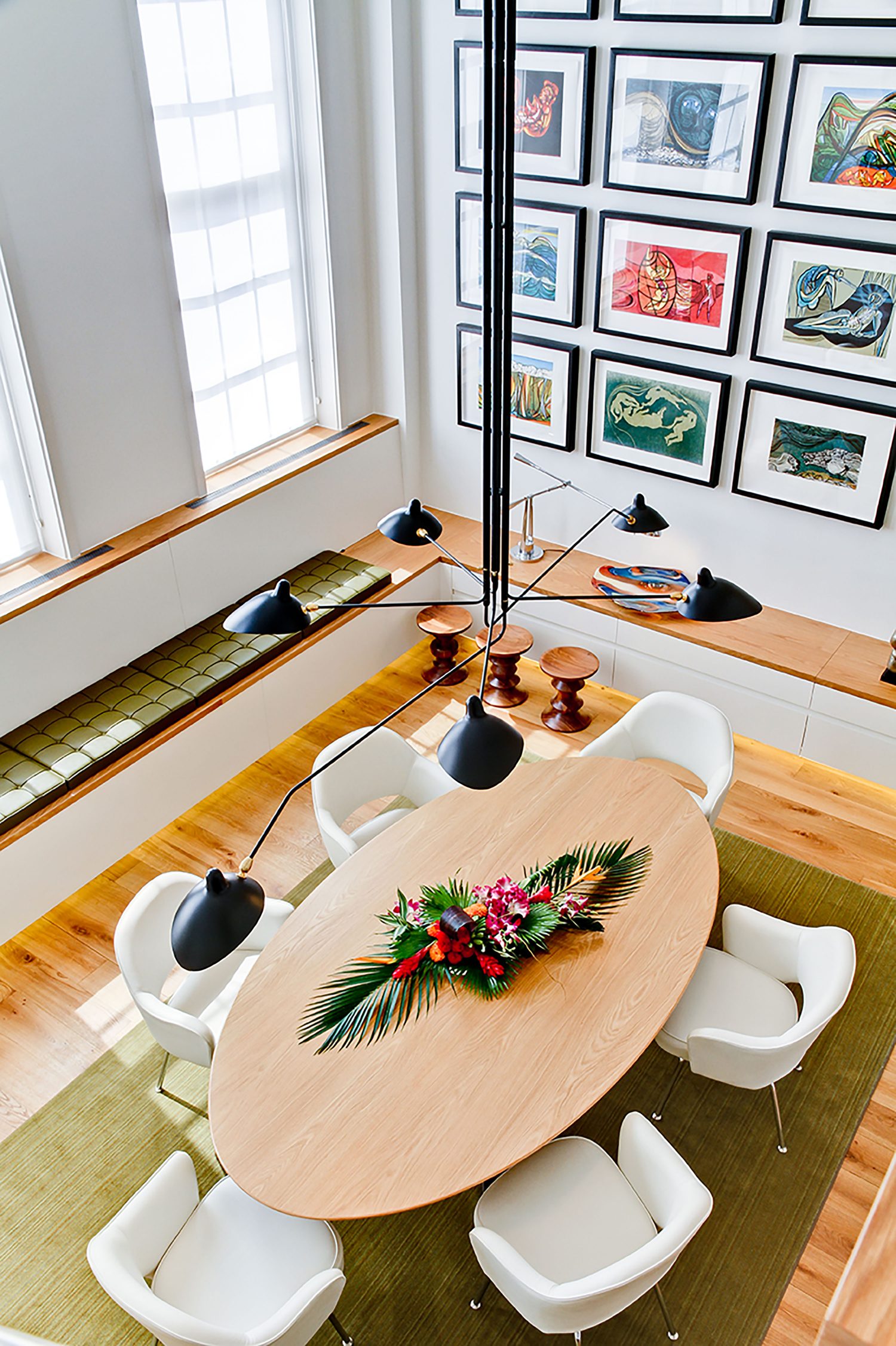 Design For Living by Daniel Hopwood – dining room. Mayfair interiors