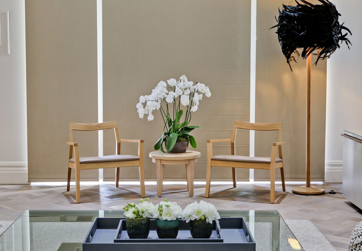 Style and Substance by Daniel Hopwood – Marc Krusin chairs. Posh interiors, Barnes