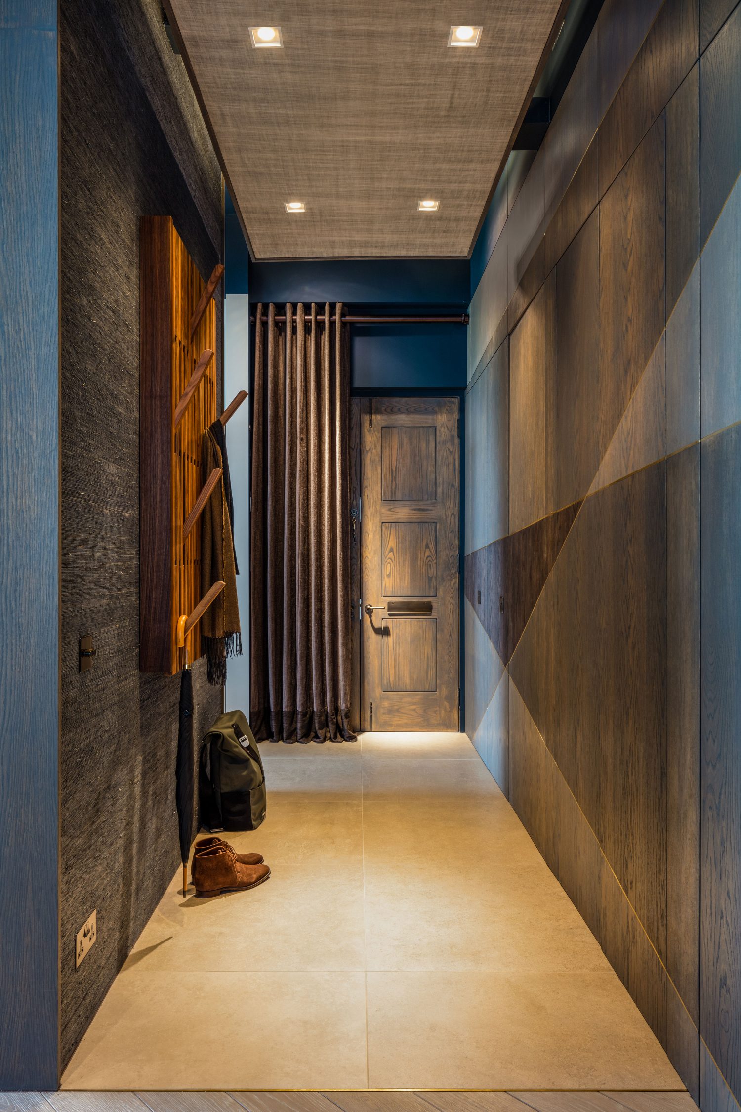 The Rovers Return by Daniel Hopwood – stylish hallway. Loft conversion designs